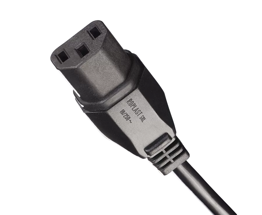 Dreipoliger IEC-Stecker R13: Verbinder von Salcavi Industries.